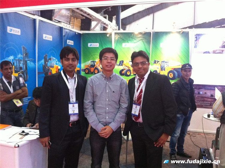 2012��ӡ�Ȱ���Ϸ���������վ(China)�ٷ���վչ